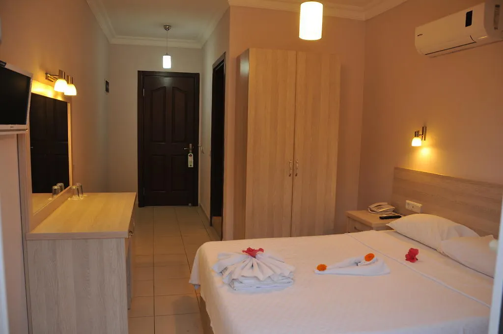 Akdeniz Beach Hotel Oludeniz 3*,